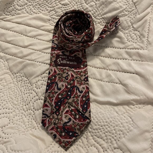 Vintage Sadhwanis Abstract Chili Peppers Floral Multic Pure Silk Tie Necktie - Picture 5 of 6